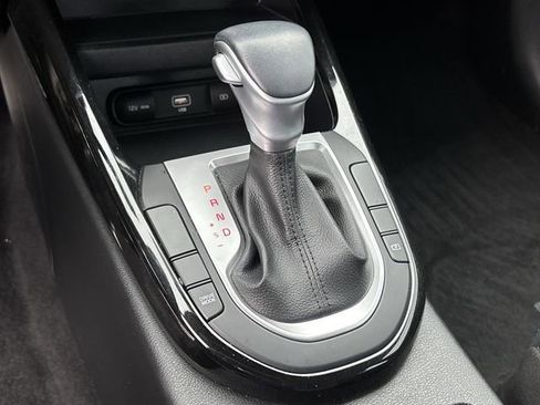 Used 2023 Kia Forte GT-Line w/ GT-Line Technology Package FWD image 18