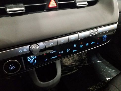 Certified 2024 Hyundai Ioniq 5 SEL image 7