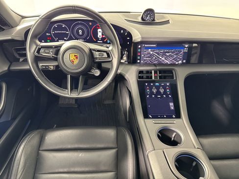 Certified 2021 Porsche Taycan 4S image 17