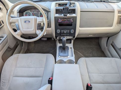 Used 2012 Ford Escape XLT image 16