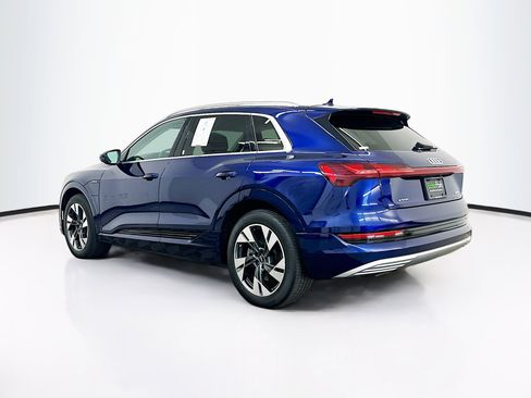 Used 2022 Audi e-tron Premium AWD/4WD image 5
