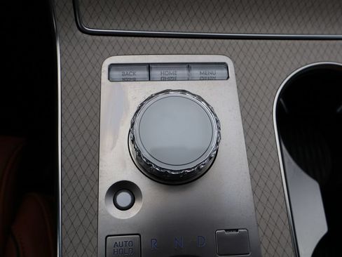 Used 2025 Genesis GV80 3.5T Prestige AWD/4WD image 21