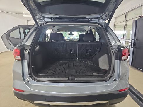 Certified 2023 Chevrolet Equinox LT AWD/4WD image 15
