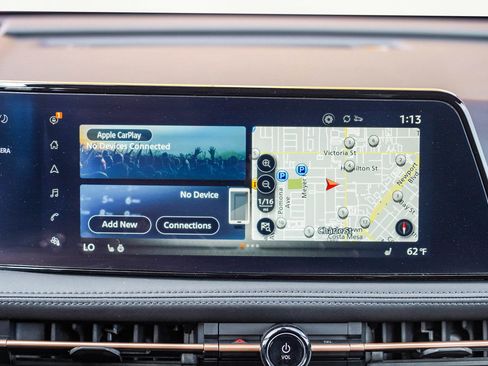 Used 2024 Nissan Ariya AWD image 16