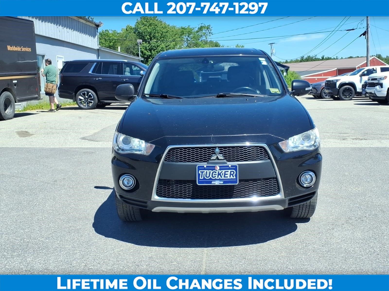 Used 2012 Mitsubishi Outlander GT FWD image 2