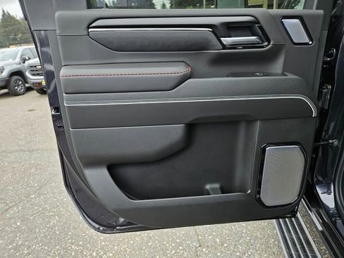 New 2026 GMC Sierra 2500 AT4X w/ LPO, Black Badging Package AWD/4WD image 16