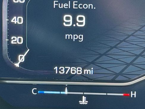 Used 2024 GMC Sierra 3500 Denali Ultimate image 11