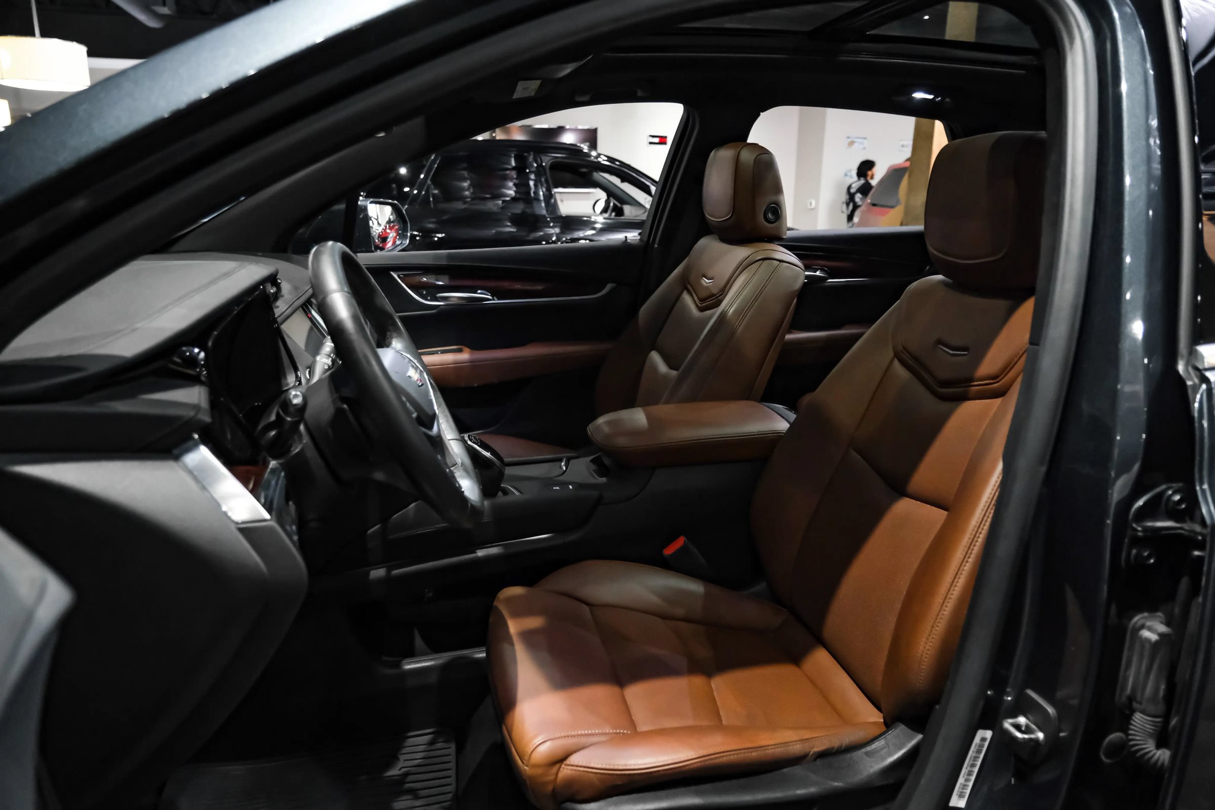 Used 2019 Cadillac XT5 Premium Luxury FWD image 34