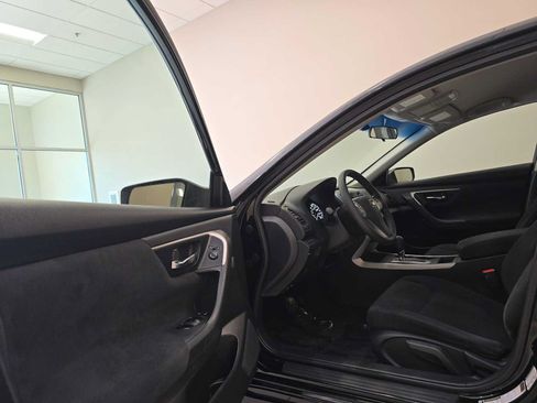 Used 2015 Nissan Altima 2.5 S FWD image 21