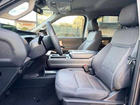 New 2025 Ford Expedition Max Active AWD/4WD image 16