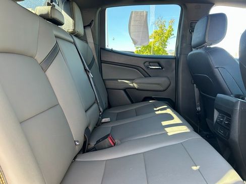 Used 2023 Chevrolet Colorado ZR2 w/ Desert Boss Special Edition image 33