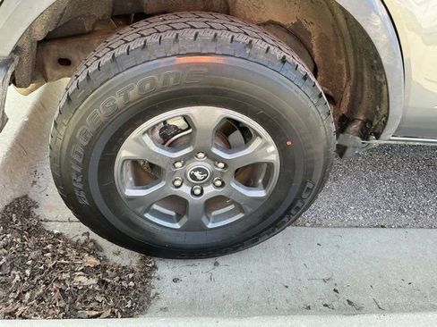 Used 2025 Ford Bronco Big Bend image 15