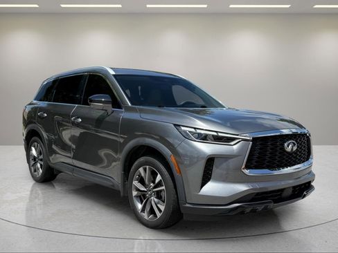 Used 2023 INFINITI QX60 Luxe FWD image 3