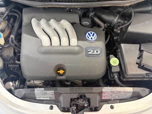 Used 2000 Volkswagen Beetle GLS FWD image 29