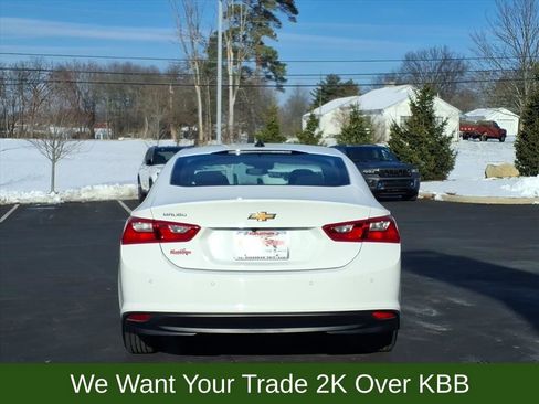 Used 2024 Chevrolet Malibu LS image 4