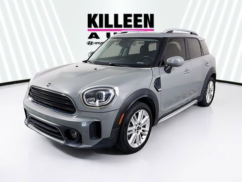 Used 2022 MINI Cooper Countryman FWD image 3