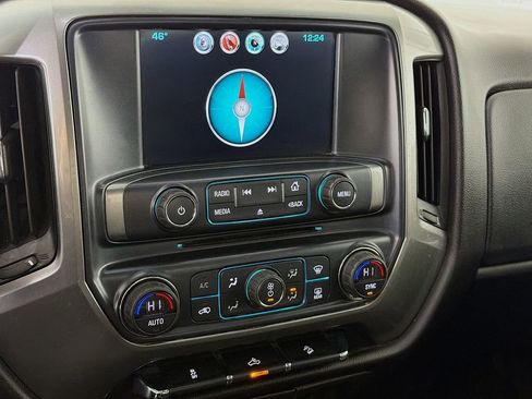 Used 2018 Chevrolet Silverado 1500 LT w/ Texas Edition image 16