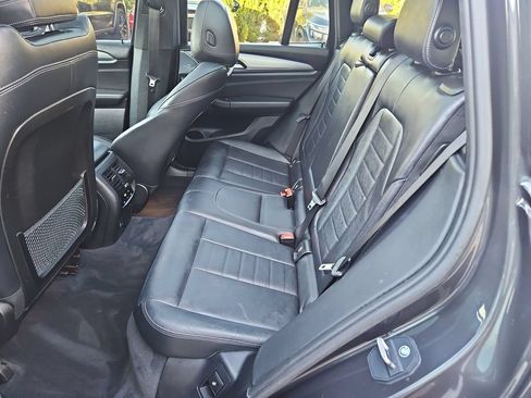 Used 2018 BMW X3 xDrive30i AWD/4WD image 25
