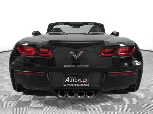 Used 2019 Chevrolet Corvette Stingray Convertible w/ 3LT Preferred Equipment Group RWD image 8