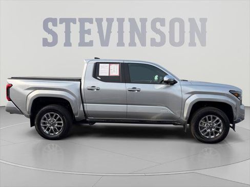 Certified 2024 Toyota Tacoma Limited w/ Limited Package (LT) AWD/4WD image 6