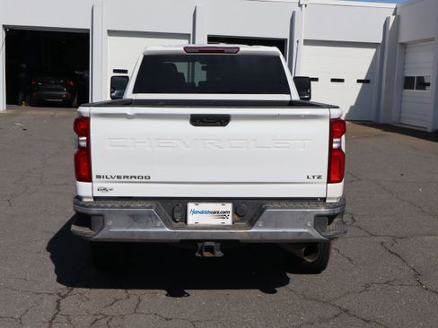 Used 2022 Chevrolet Silverado 2500 LTZ w/ Safety Package image 20