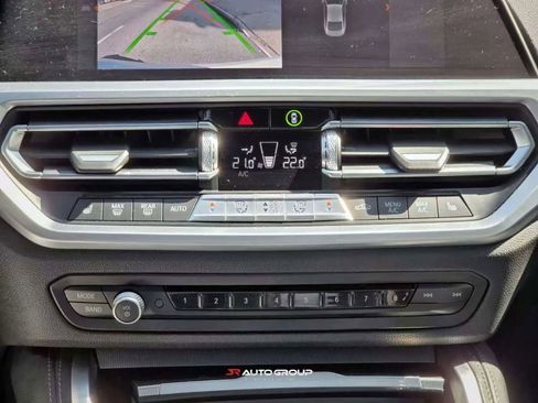 Used 2021 BMW 440i xDrive Coupe w/ Premium Package image 17