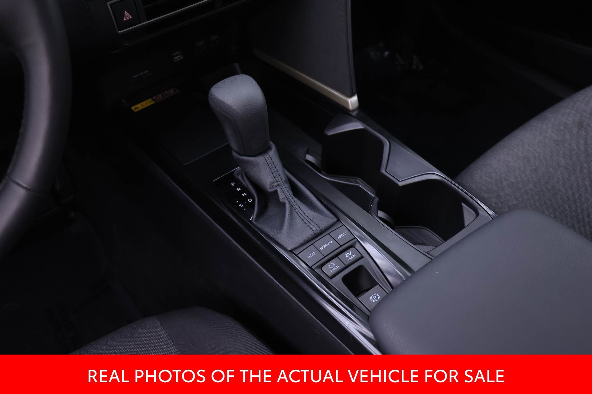Used 2026 Toyota Camry LE w/ Convenience Package FWD image 12