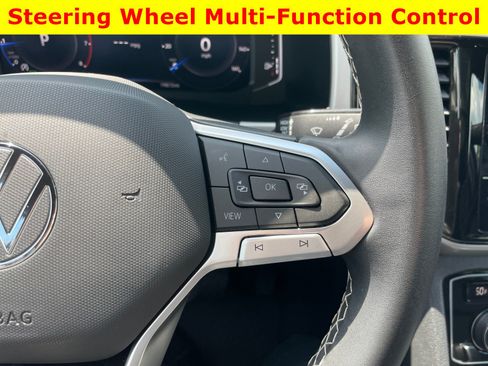 Used 2023 Volkswagen Atlas Cross Sport SE w/ Panoramic Sunroof Package FWD image 22