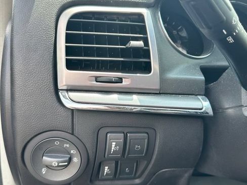 Used 2010 Lincoln MKZ FWD image 22