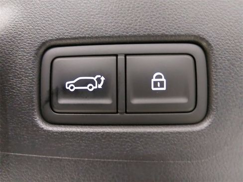 Used 2024 Hyundai Santa Fe Limited image 14