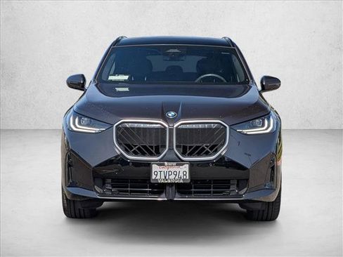 Used 2025 BMW X3 xDrive30i w/ M Sport Package image 2