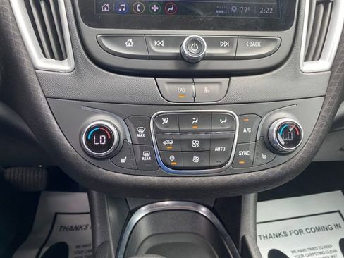 Used 2023 Chevrolet Malibu LT FWD image 23