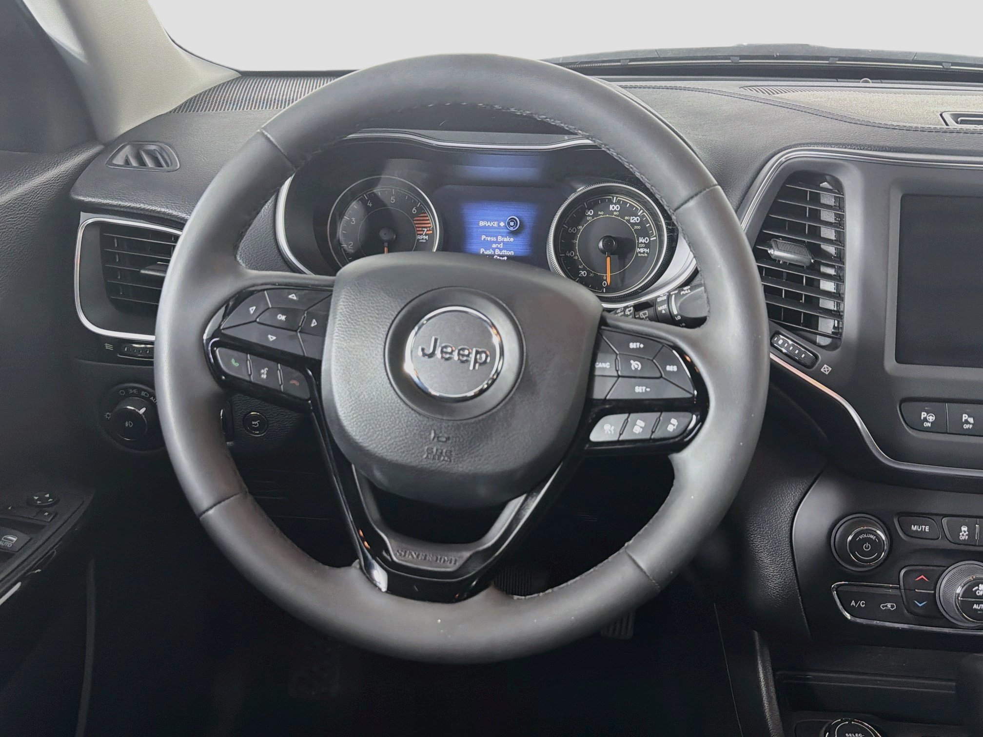 Used 2023 Jeep Cherokee Altitude Lux AWD/4WD image 18