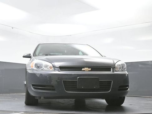Used 2009 Chevrolet Impala LS FWD image 23