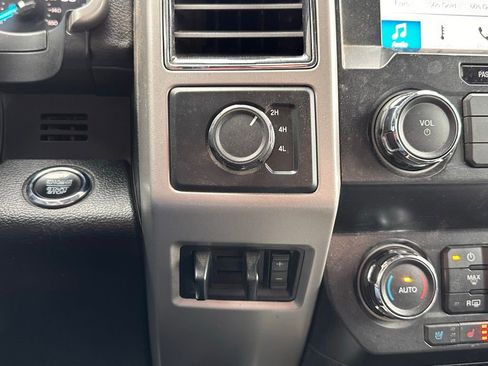 Used 2019 Ford F350 Lariat w/ Lariat Ultimate Package image 32