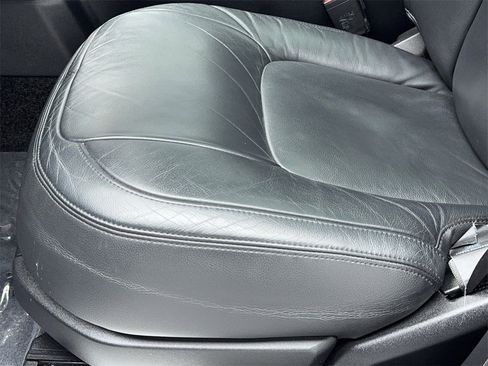 Used 2019 Land Rover Range Rover image 39