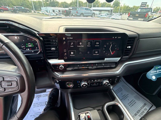 Used 2023 GMC Sierra 1500 SLT w/ SLT Premium Package AWD/4WD image 22