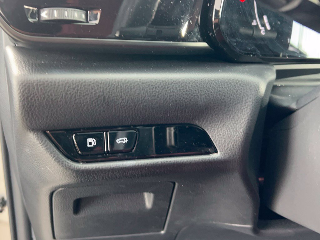 Used 2025 Lexus NX 350h AWD w/ Accessory Package (2T) image 15