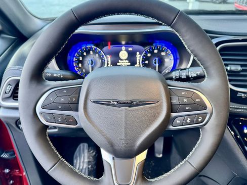 New 2026 Chrysler Pacifica Select image 12