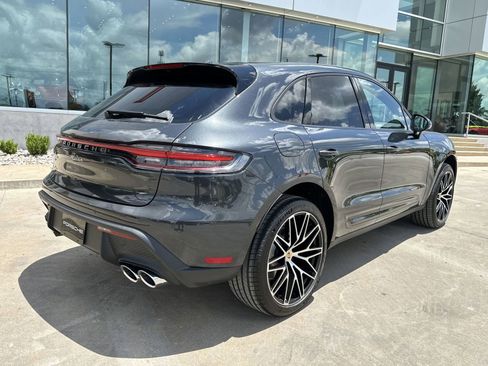 New 2025 Porsche Macan image 7