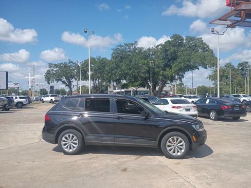 Used 2020 Volkswagen Tiguan S FWD image 23