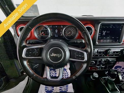 Used 2022 Jeep Gladiator Rubicon w/ Dual Top Group AWD/4WD image 11