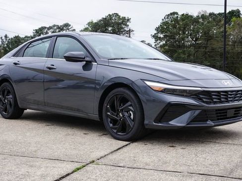 New 2026 Hyundai Elantra SEL Sport w/ Cargo Package image 2