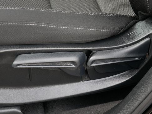 Used 2024 Honda CR-V LX image 19