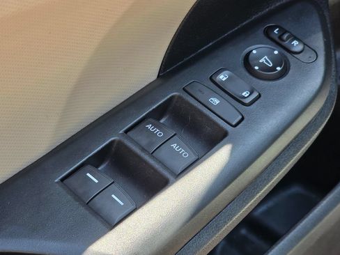Used 2019 Honda Civic LX image 26