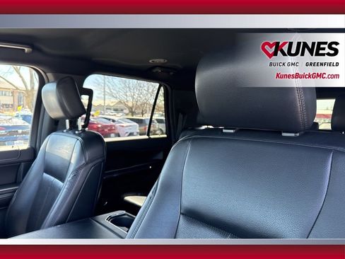 Used 2019 Ford Expedition Max XLT w/ Equipment Group 202A image 16