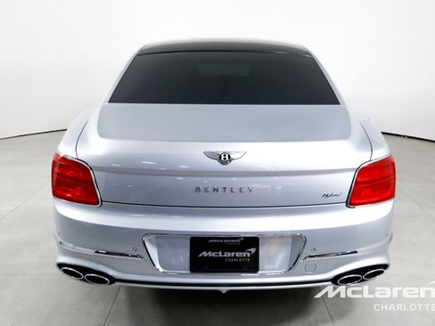 Used 2023 Bentley Flying Spur Plug-In Hybrid image 7
