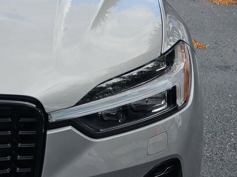 Certified 2024 Volvo XC60 T8 Core w/ Protection Package Premier image 9