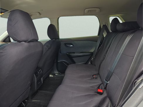 Used 2023 Nissan Rogue SV FWD image 19