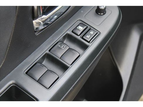 Used 2014 Subaru Crosstrek 2.0i Premium image 13